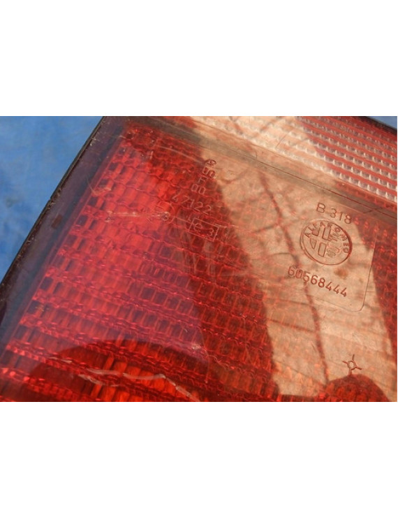 Lanterna Aplique Tampa Traseira Alfa Romeo 155 1992 A 1998 Ambos Lados Vermelho