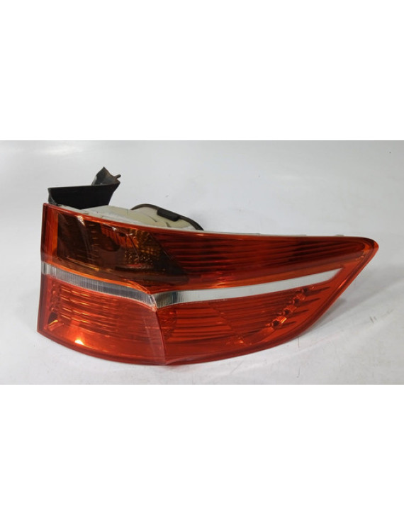 Lanterna Direita Bmw X6 2011 2012 2013 2014 Direito/passageiro Vermelho