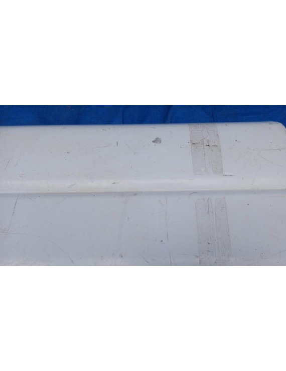 Moldura Porta Dianteira Esquerda Tracker 2001 - 2008 Cinza