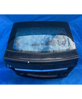Tampa Traseira Mercedes Clc200 2008 A 2011 / Detalhe Preto