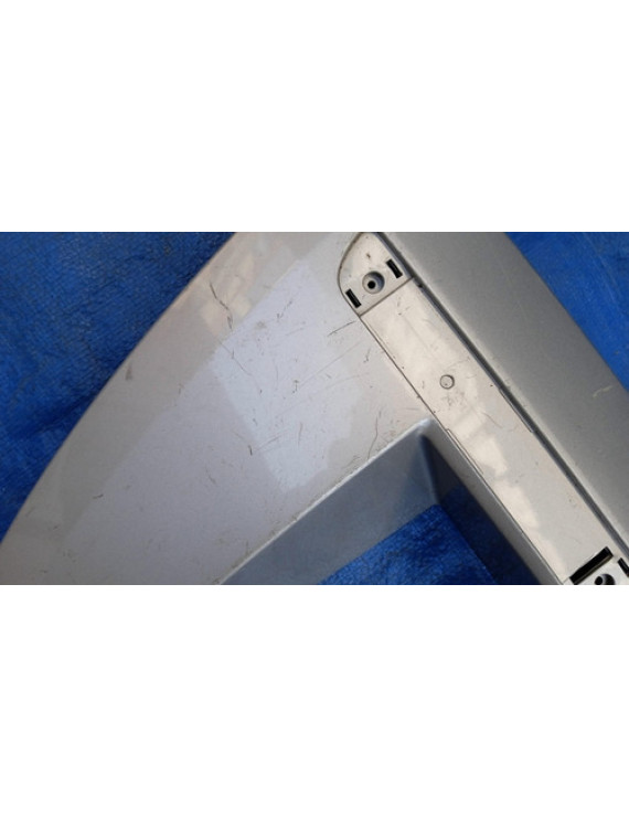 Moldura Placa Traseira Tucson 2008 - 2014 Detalhe Prateado