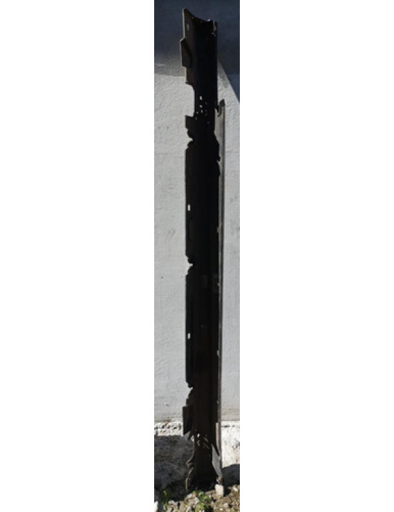 Spoiler Lado Direito Mercedes C300 2018 Preto