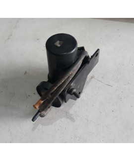 Motor Esguicho De Água Parabrisa Volvo V40 S40 2000 Motor Esguicho De Água Parabrisa Volvo V40 S40 2000