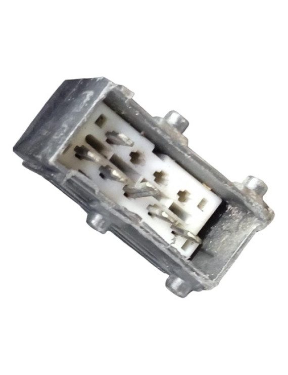 Farol Direito Peugeot 207 2010 - 2012 / Detalhes Direito/passageiro