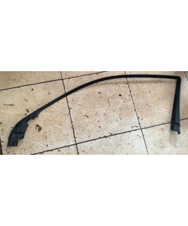 Moldura Interna Porta Diant Dir. Benz Clc 200 10 A2037250471 Preto