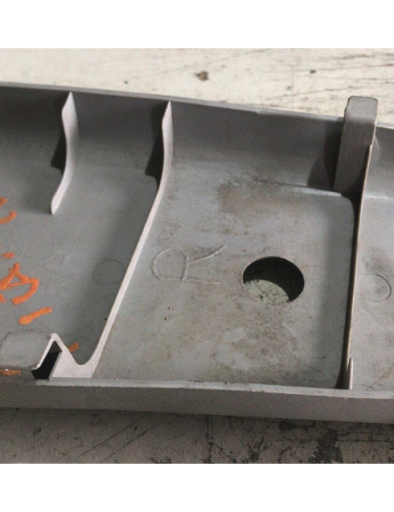 Coluna Lado Direito Kia Picanto 2004 - 2011 / 85810-07000