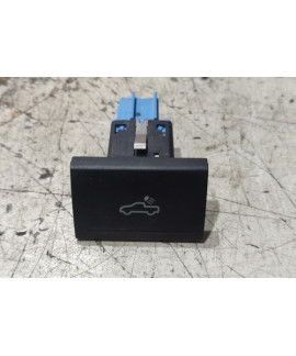 Botão Luz Externa Cabine Volkswagen Amarok 2010 - 2016 Botão Luz Externa Cabine Volkswagen Amarok 2010 - 2016