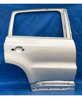 Porta Traseira Direita Tiguan 2009 2010 11 12 13 14 15 2016 Traseira Direita Prateado