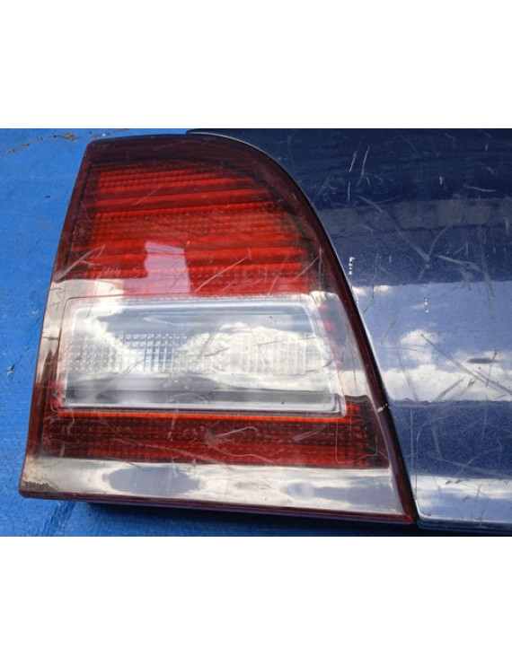 Moldura Lanterna Porta Malas Toyota Camry 1995 1996 Preto