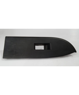 Moldura Botão De Vidro Traseiro Direito Vitara 2009 - 2013 Moldura Botão De Vidro Traseiro Direito Vitara 2009 - 2013
