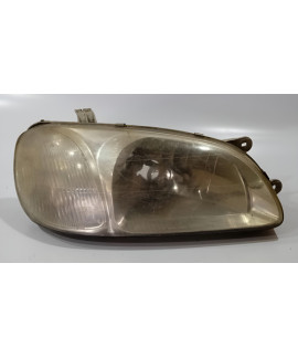 Farol Direito Kia Carnival 2001 / Avaria Direito