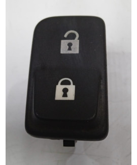 Botão Trava E Destrava Porta Dianteira Volvo C30 2007 - 2010 Botão Trava E Destrava Porta Dianteira Volvo C30 2007 - 2010