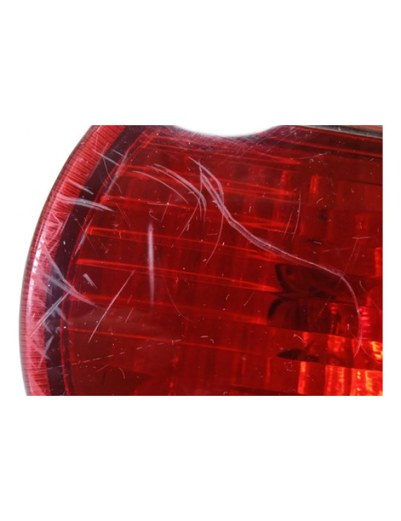 Lanterna Direito Tampa Traseira Daewoo Lanos 1995 - 1997 Direito/passageiro Vermelho