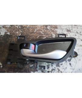 Maçaneta Interna Dianteira Esquerda Honda Civic 2017 - 2020 Dianteira Maçaneta Interna Dianteira Esquerda Honda Civic 2017 - 2020 Dianteira