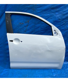 Porta Dianteira Direita Outlander 2008 Á 2013 / Avaria Dianteira Direita Branco