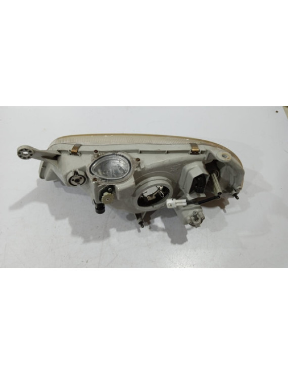 Farol Direito Suzuki Swift 1998 / Compare Direito