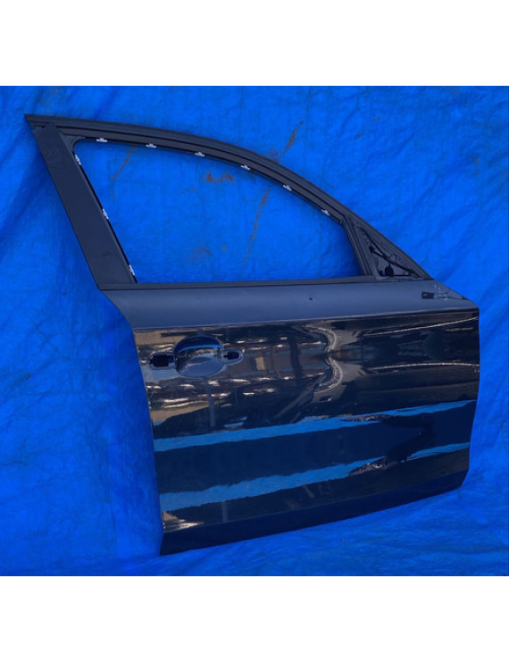 Porta Dianteira Direita Bmw 118i 120i 2006 A 2012 Detalhe Dianteira Direita Preto