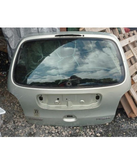 Tampa Traseira Megane Scenic 2000 - 2005 Detalhes  Prata