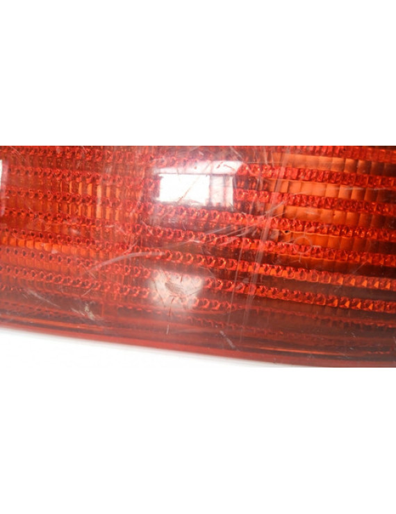 Lanterna Direita Xsara 1997 - 2001 Detalhe Direito/passageiro Vermelho
