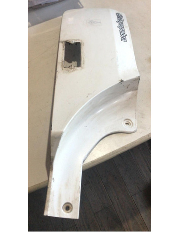 Aplique Inferior Tampa Traseira Toyota Rav4 2006 - 2011  Cinza