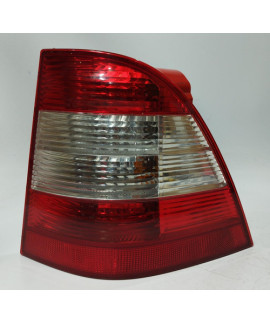 Lanterna Direita Mercedes Ml320 Ml500 2001 - 2006 Direito/passageiro Vermelho