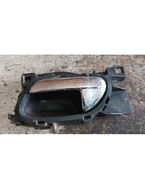 Maçaneta Interna Dianteira Esquerda Peugeot 407 2007 Dianteira