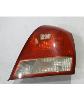 Lanterna Direita Elantra 2004 Direito