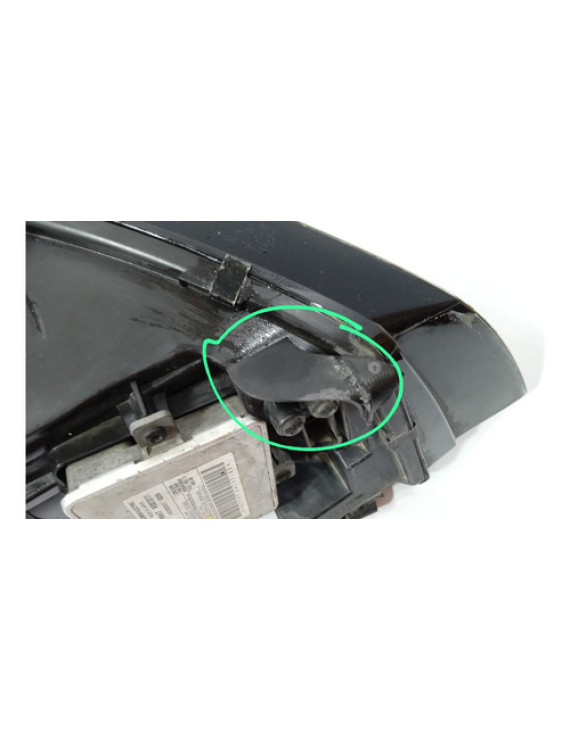 Farol Esquerdo Audi A4 2008 2009 2010 2011 2012 / Detalhe Esquerdo