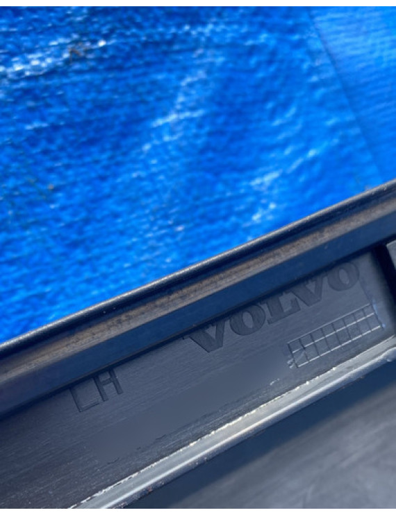 Spoiler Lateral Esquerdo Volvo Xc60 2008 A 2014 Preto