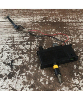Amplificador Antena Hdi Peugeot 607 2001 / 9637564680 Preto