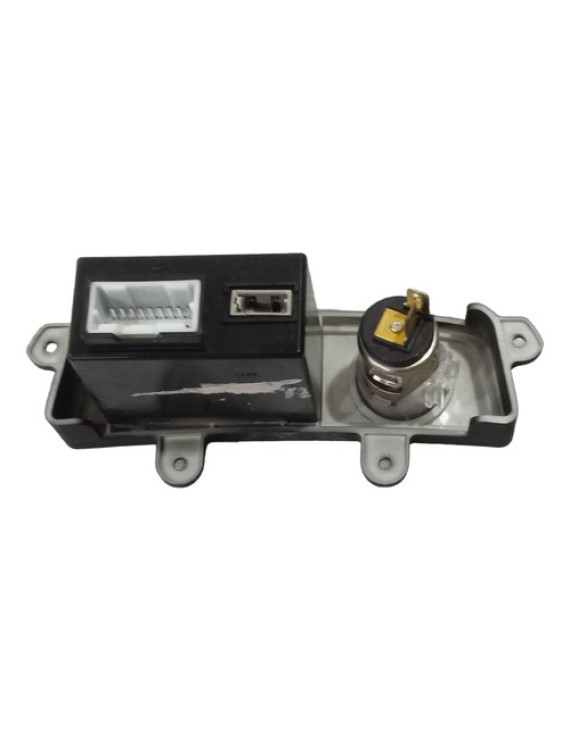 Entrada Auxiliar Usb Ssangyong Korando 2010 2011 2012