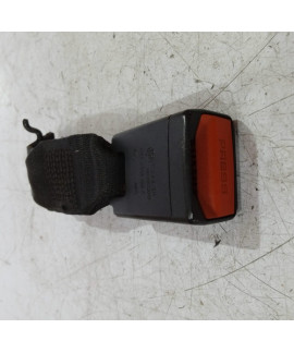 Engate Cinto Traseiro Esquerdo Bmw 135 2015 Engate Cinto Traseiro Esquerdo Bmw 135 2015