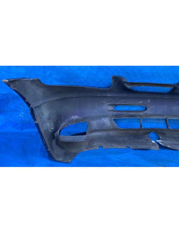 Parachoque Dianteiro Grand Caravan 1997 A 2000 / Detalhes Preto