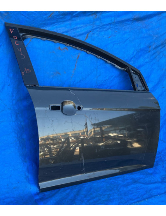 Porta Dianteira Direita Focus 2014 2015 2016 2017 Dianteira Direita Preto