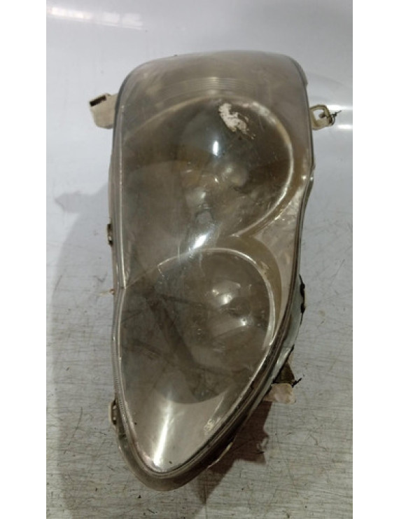 Farol Direito Corolla Fielder 2003 - 2008 / Detalhe Direito