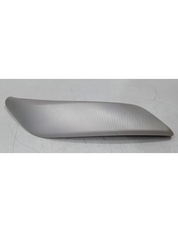 Friso Porta Esquerda Bmw 118i 2012 Detalhe Cinza