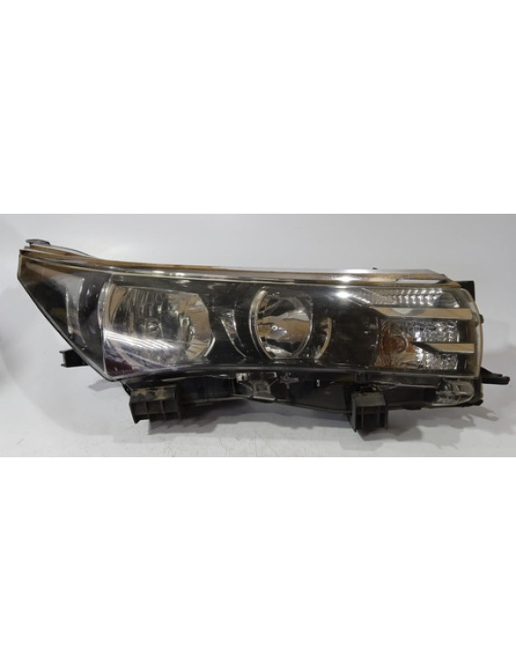 Farol Direito Corolla 2015 2016 2017 2018 / Detalhes Direito/passageiro