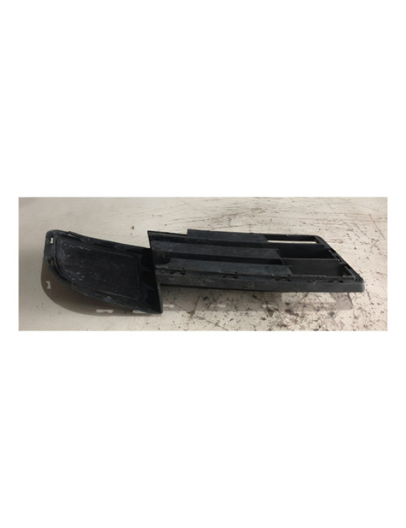 Moldura Farol Milha Esquerdo Astra 2003 - 2009 Preto Esquerdo