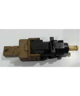 Interruptor Sensor Pedal Embreagem Doblô 2011 - 2016 Interruptor Sensor Pedal Embreagem Doblô 2011 - 2016