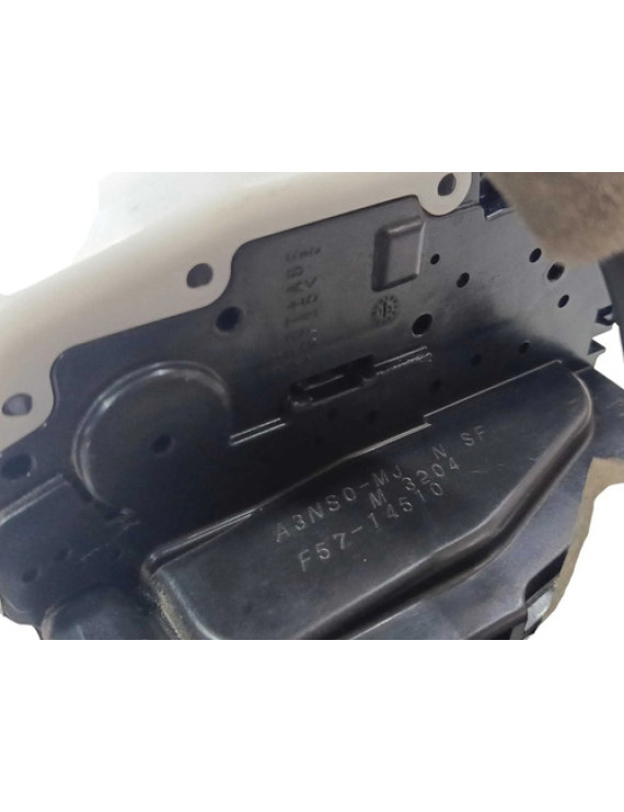 Fechadura Traseira Direita Nissan Livina 2009 - 2014
