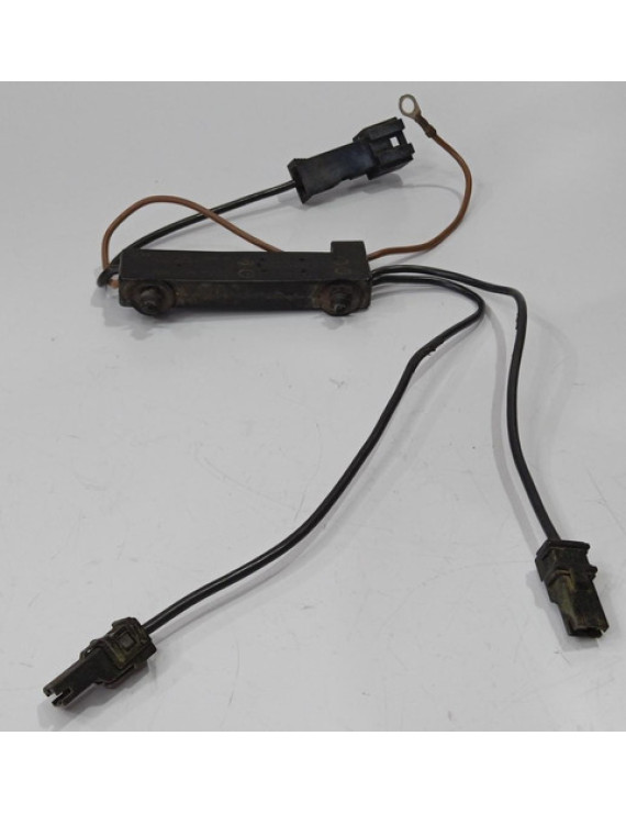 Amplificador Antena Mercedes C180 2013 / A2048708490 Preto