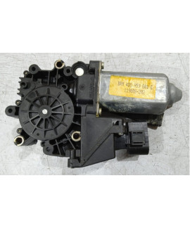 Motor Do Vidro Porta Dianteira Esquerda A8 1997 1998 1999 Motor Do Vidro Porta Dianteira Esquerda A8 1997 1998 1999