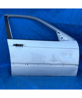 Porta Dianteira Direita Bmw 328i 1992 A 1997 / Avaria Dianteira Direita Prateado