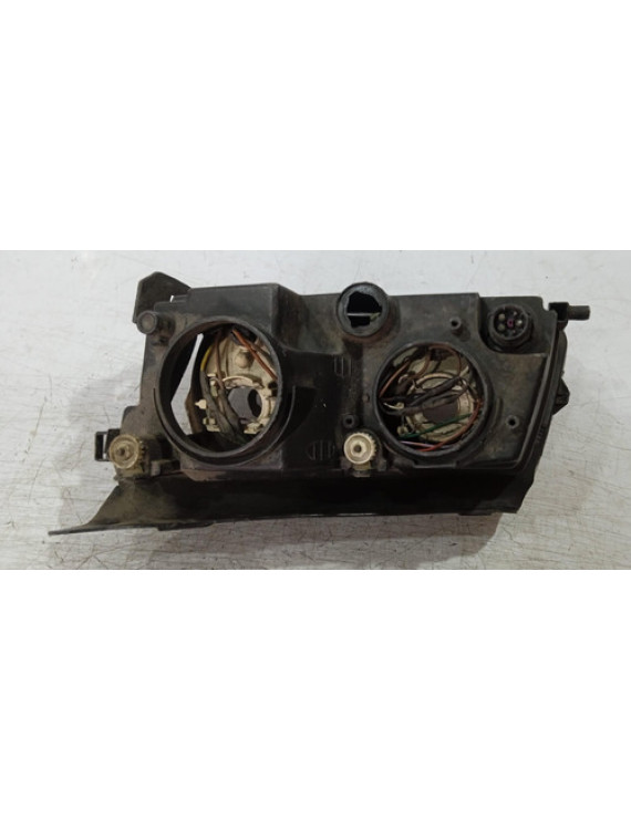 Farol Direito Passat B5 1997 1998 1999 2000  Direito