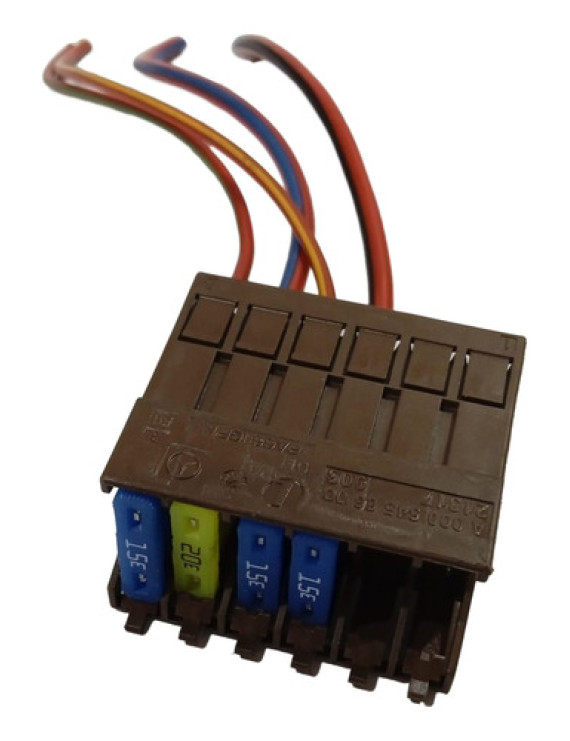 Conector De Chicote Mercedes W213 / A0005456600   