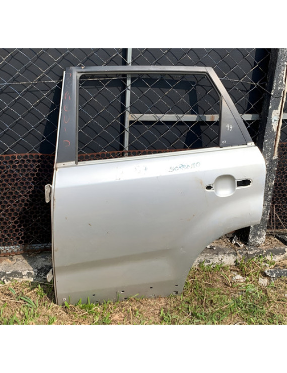 Porta Traseira Esquerda Kia Sorento 2010 - 2013 Traseira Esquerdo Cinza