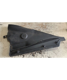 Acabamento Churrasqueira Ld Esquerdo Bmw 118i 2012 Preto Esquerdo