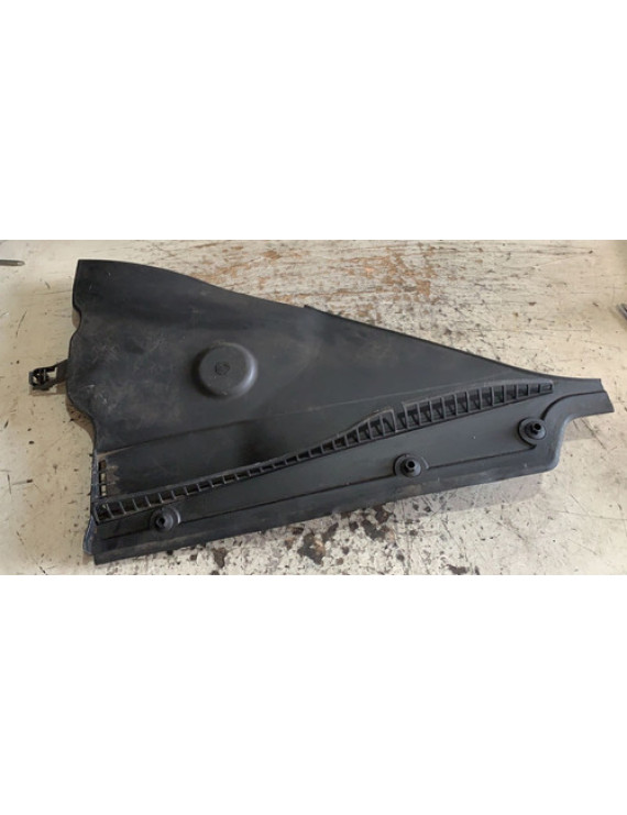 Acabamento Churrasqueira Ld Esquerdo Bmw 118i 2012 Preto Esquerdo