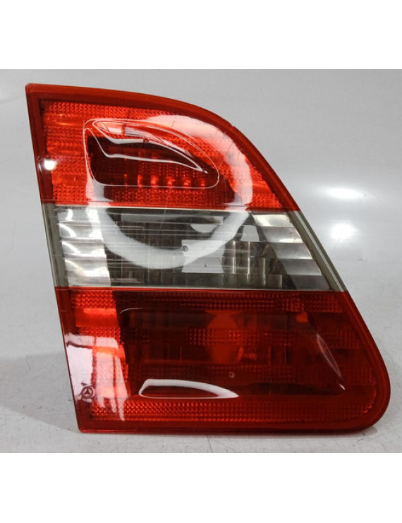 Lanterna Esquerda Tampa Mercedes B180 B170 2010 2011 Esquerdo/motorista