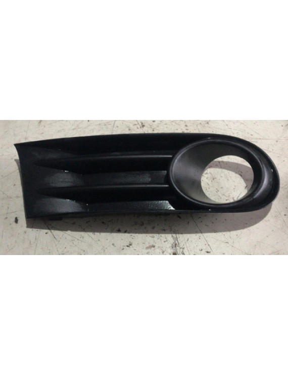 Moldura Farol De Milha Direito Saveiro Gol Voyage G5 2013 Preto